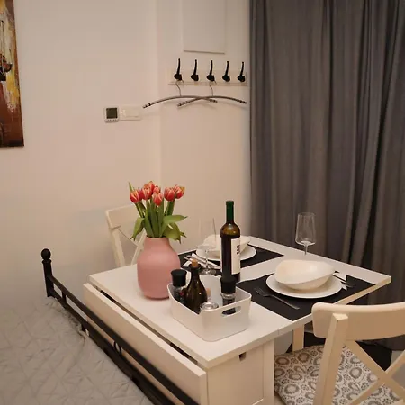 Art Rovinj-holiday- Im Herzen Der Altstadt Eine Moderne By Interhome Rovinj