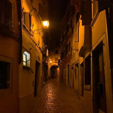Art Rovinj-holiday- Im Herzen Der Altstadt Eine Moderne By Interhome Rovinj