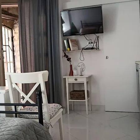 Art Rovinj-holiday- Im Herzen Der Altstadt Eine Moderne By Interhome Apartament